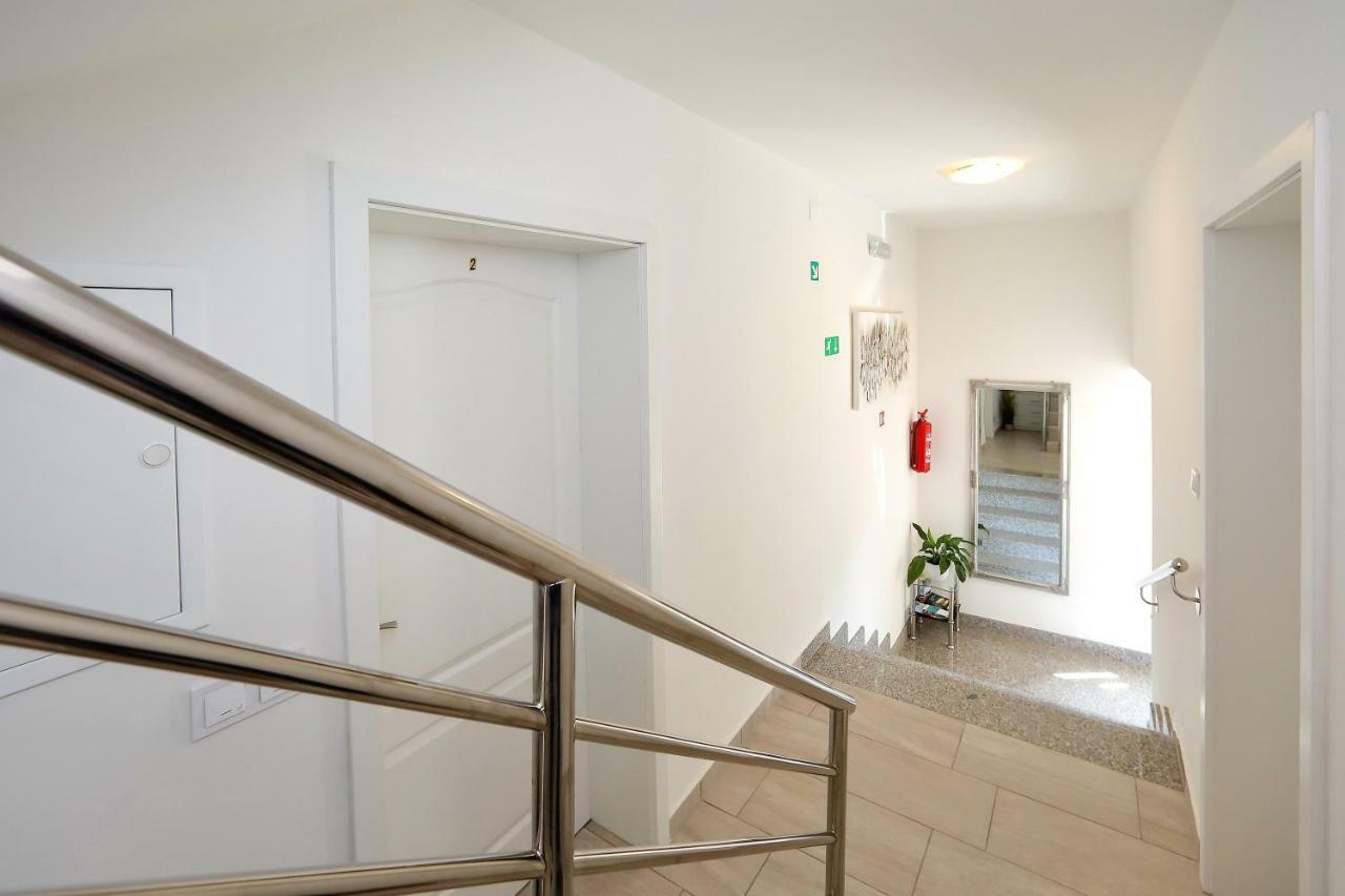 Apartments Villa Kristina Bibinje Exterior foto